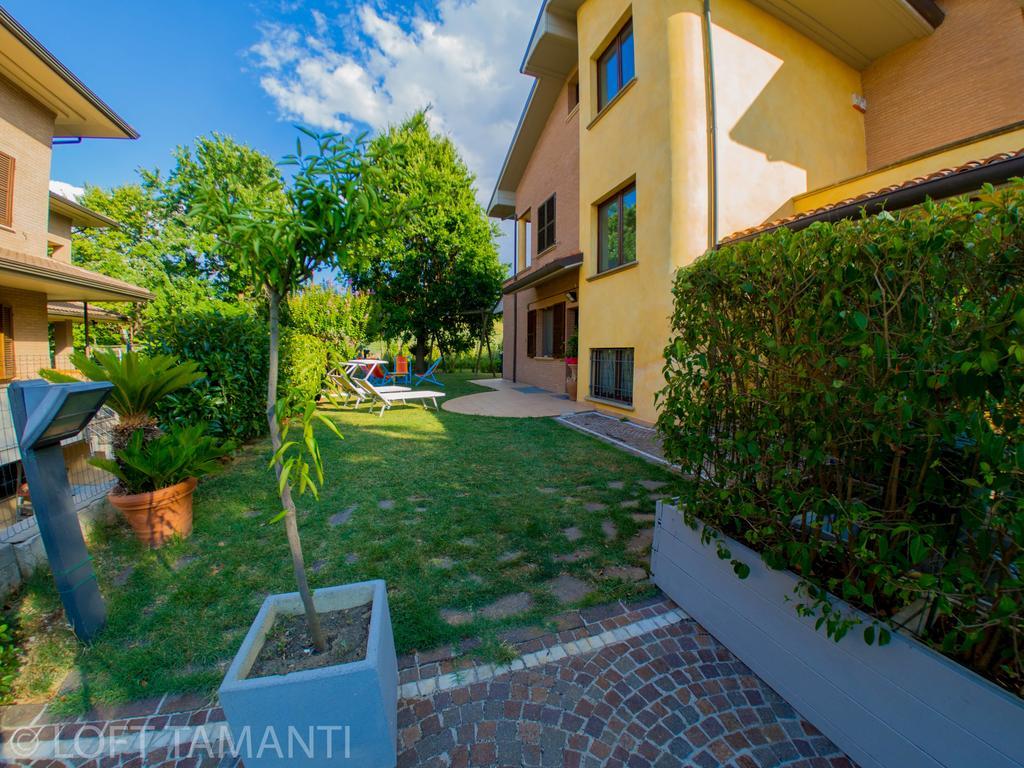 Appartamento Loft Tamanti Borgo Santa Maria Esterno foto