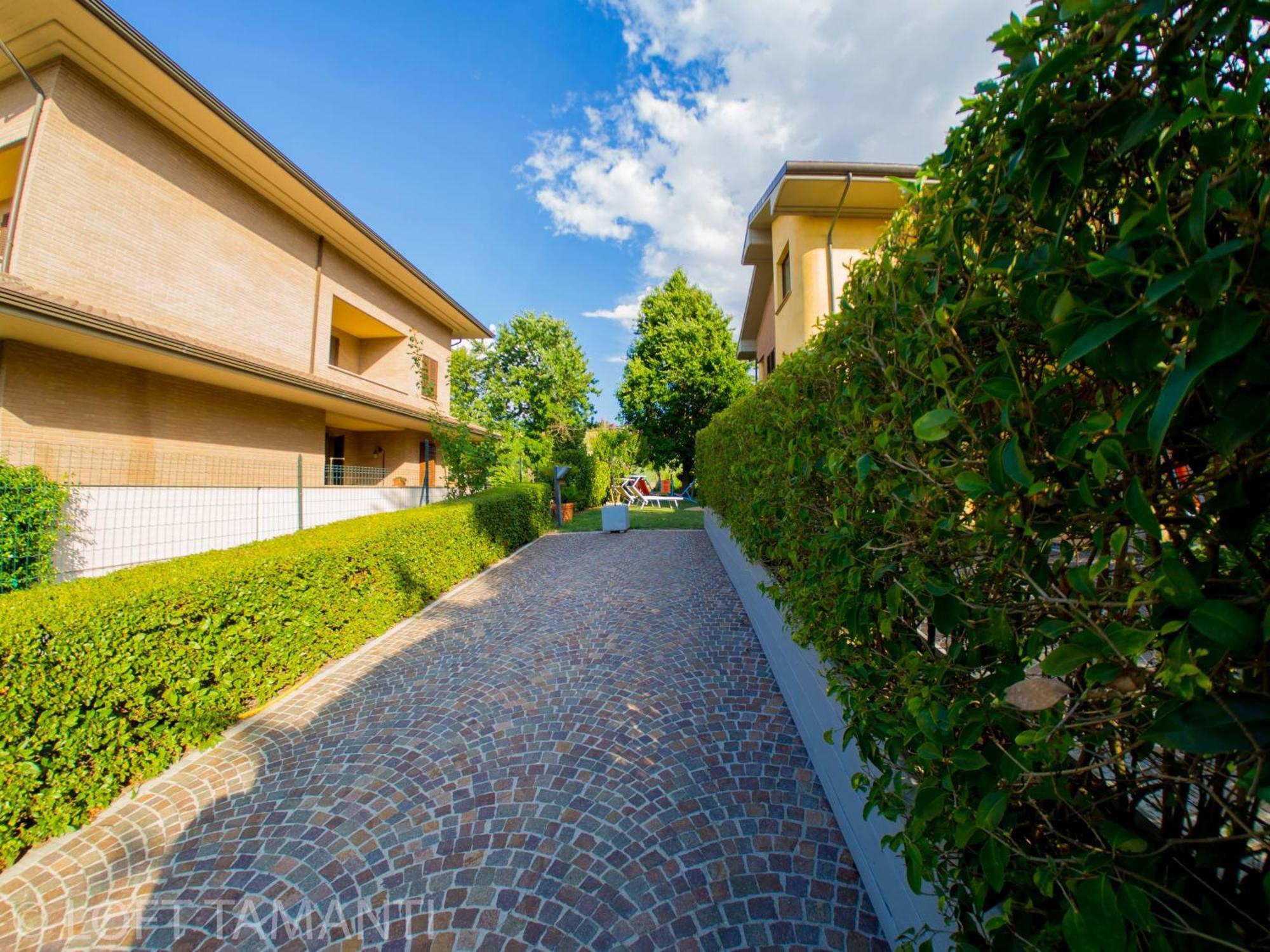 Appartamento Loft Tamanti Borgo Santa Maria Esterno foto